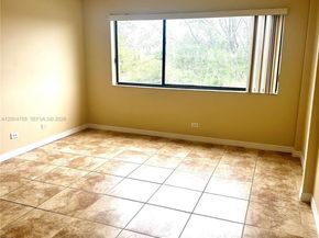 6601 SW 116th Ct 403, Miami FL 33173