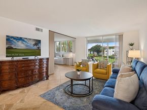411 S Hollybrook Dr 204, Pembroke Pines FL 33025