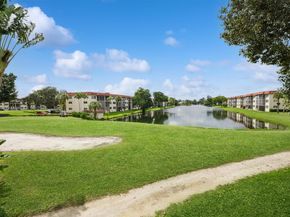 411 S Hollybrook Dr 204, Pembroke Pines FL 33025