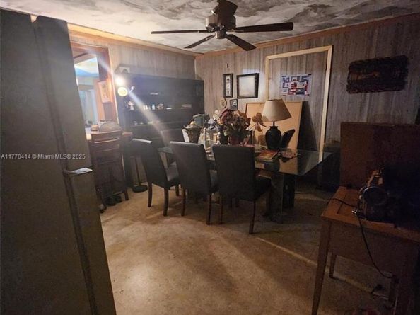 831 NW 140th St, Miami FL 33168