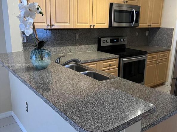 Undisclosed Address #A12037993, Pembroke Pines FL 33025