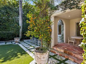 5711 N Bay Rd, Miami Beach FL 33140