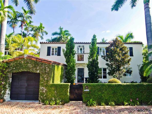 5711 N Bay Rd, Miami Beach FL 33140