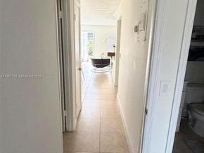 2305 Lowson Blvd B, Delray Beach FL 33445