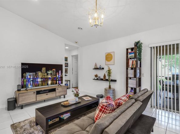 1509 Sunset Way, Weston FL 33327