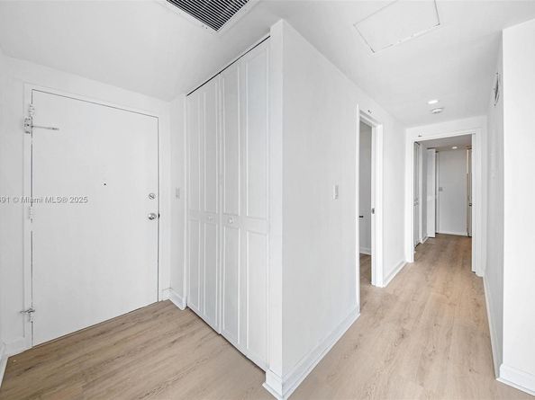 9100 W Bay Harbor Dr 5A, Bay Harbor Islands FL 33154