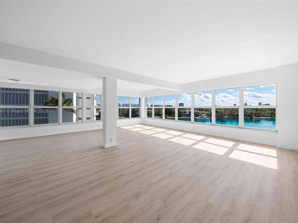 9100 W Bay Harbor Dr 5A, Bay Harbor Islands FL 33154