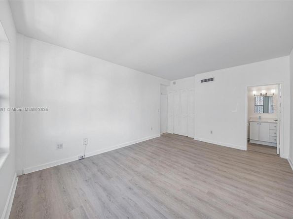 9100 W Bay Harbor Dr 5A, Bay Harbor Islands FL 33154