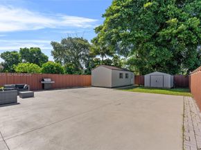 3151 NW 59th St, Miami FL 33142