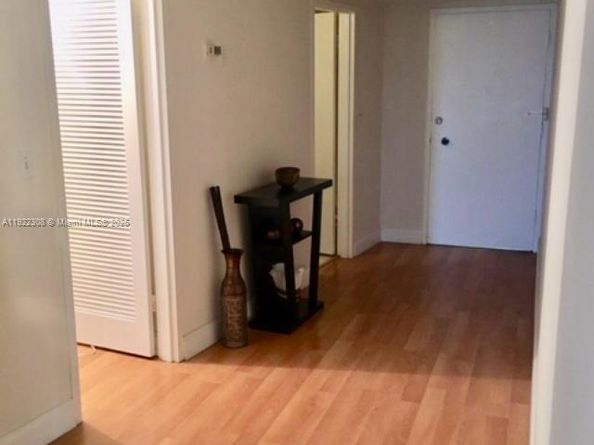 900 Bay Dr 513, Miami Beach FL 33141