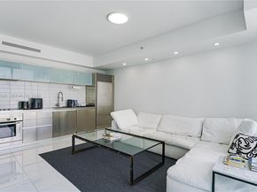 1040 Biscayne Blvd 1905, Miami FL 33132