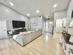 13550 SW 286 terr, Homestead FL 33033