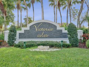 4726 NW 59th Mnr, Coconut Creek FL 33073