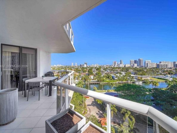 3610 Yacht Club Dr 1001, Aventura FL 33180