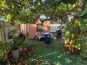 910 SW 104th Ave 26B, Miami FL 33174