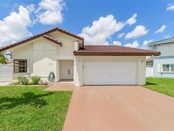 6234 SW 151st Ct, Miami FL 33193