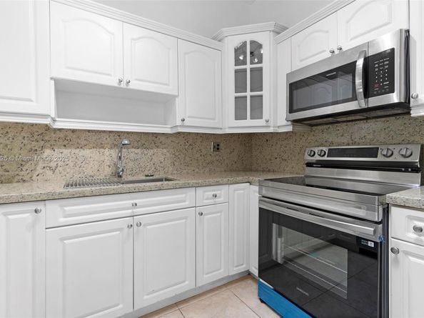 6234 SW 151st Ct, Miami FL 33193