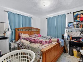 450 SW 9th St, Miami FL 33130