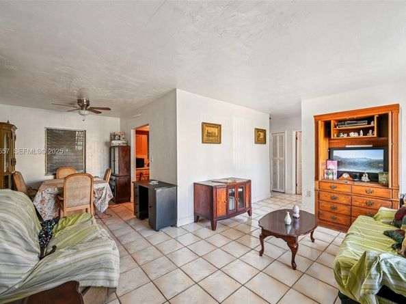 15900 NW 27th Ct, Miami Gardens FL 33054