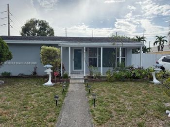 804 N 20th Ct