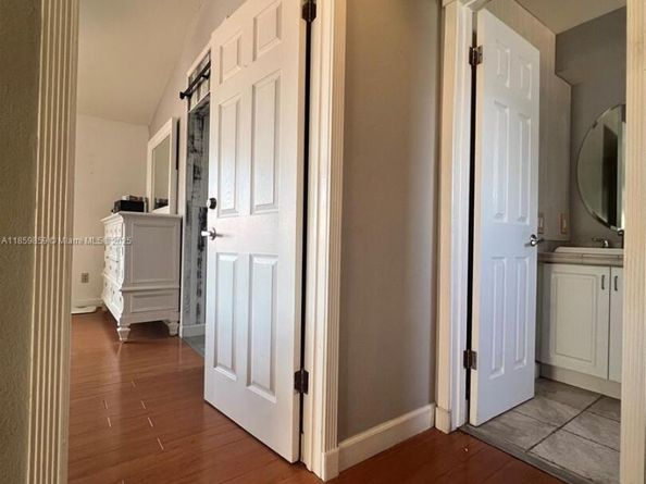 Undisclosed Address #A11859859, Miami FL 33185