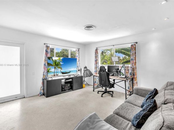 412 S 24TH Avenue, Hollywood FL 33020