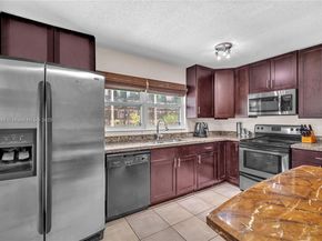 515 NE 11th St, Fort Lauderdale FL 33304