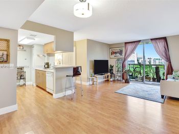816 NW 11th St