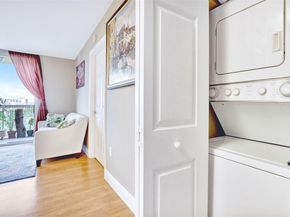 816 NW 11th St 905, Miami FL 33136
