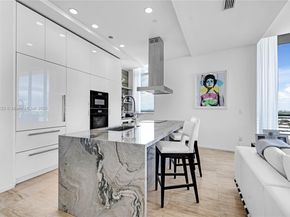 1445 16th St PH4, Miami Beach FL 33139