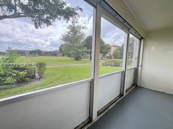 300 SW 134th Way 107E, Pembroke Pines FL 33027