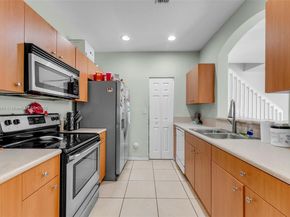 1025 NE 42nd Ter, Homestead FL 33033