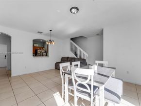 1025 NE 42nd Ter, Homestead FL 33033