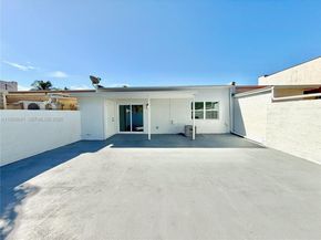 11240 SW 33rd Cir Pl, Miami FL 33165