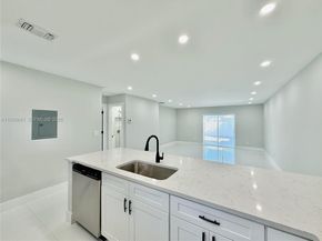 11240 SW 33rd Cir Pl, Miami FL 33165