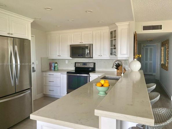 10777 W Sample Rd 912, Coral Springs FL 33065