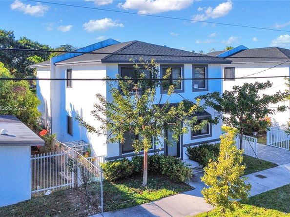 21226-21230 SW 119th Ave, Miami FL 33177