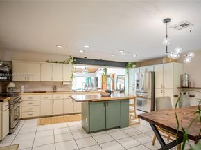 10605 SW 132nd Ct, Miami FL 33186