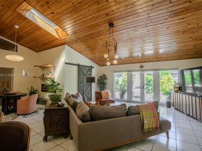 10605 SW 132nd Ct, Miami FL 33186