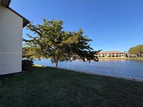 465 NW 210th St 103, Miami Gardens FL 33169