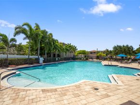878 NE 191st St, Miami FL 33179