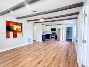 3731 SW 58th Ter, Davie FL 33314