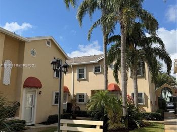 335 Waterside Dr
