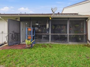 7924 NW 10th St, Plantation FL 33322