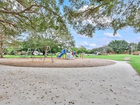 7924 NW 10th St, Plantation FL 33322