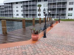 3551 NE 169th St 306, North Miami Beach FL 33160