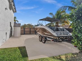 22690 SW 127th Ct, Miami FL 33170