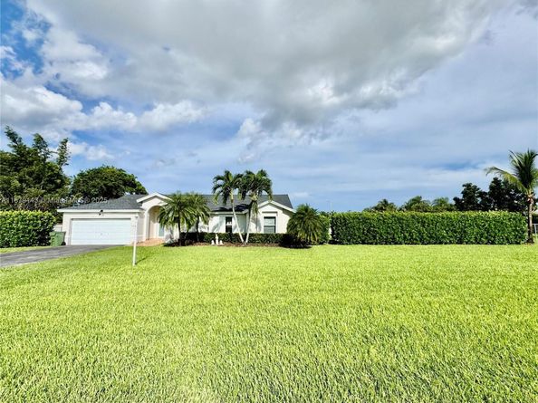 1635 NW 15th Ter, Homestead FL 33030
