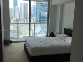 55 SE 6 St 2006, Miami FL 33131