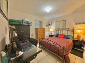 6137 Garfield St, Hollywood FL 33024